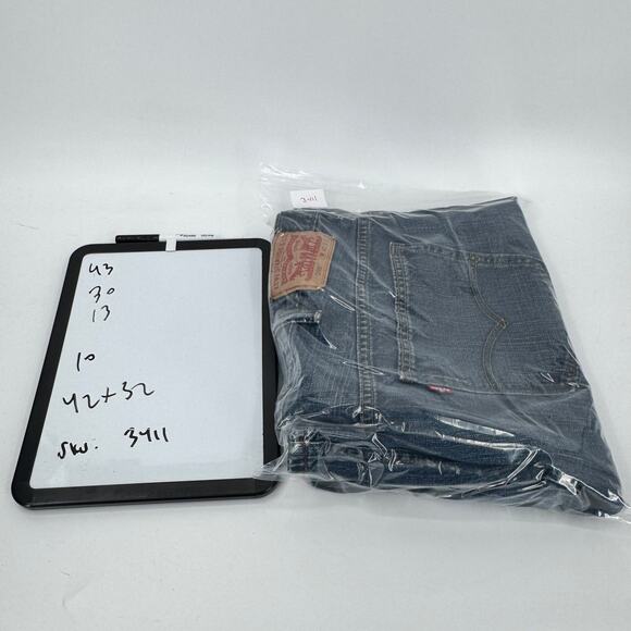 Levi's 569 Jeans Mens 42x32 (43x30 ACTUAL) Loose Straight Blue Denim - Picture 9 of 9